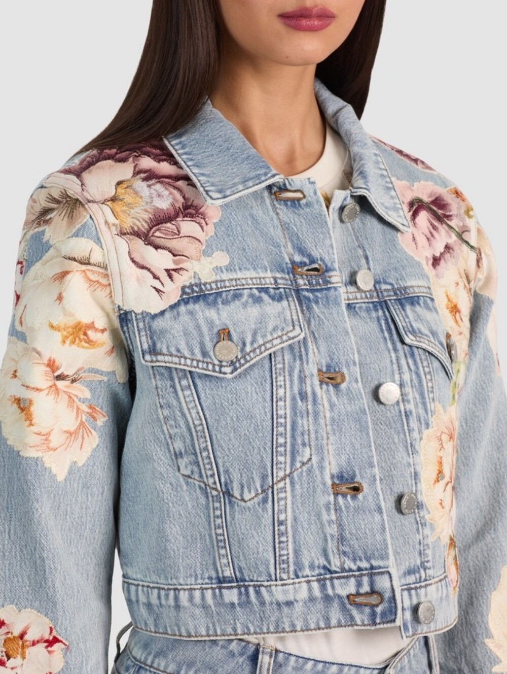 Alice + Olivia CHLOE EMBROIDERED DENIM JACKET - Picture 5 of 14